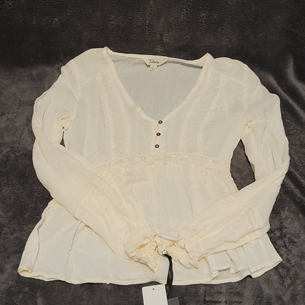 Blouse - Picture 2 of 5